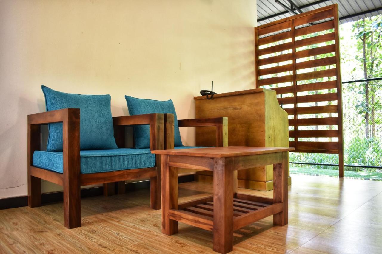Forest Edge Safari Villa Udawalawe Exterior foto